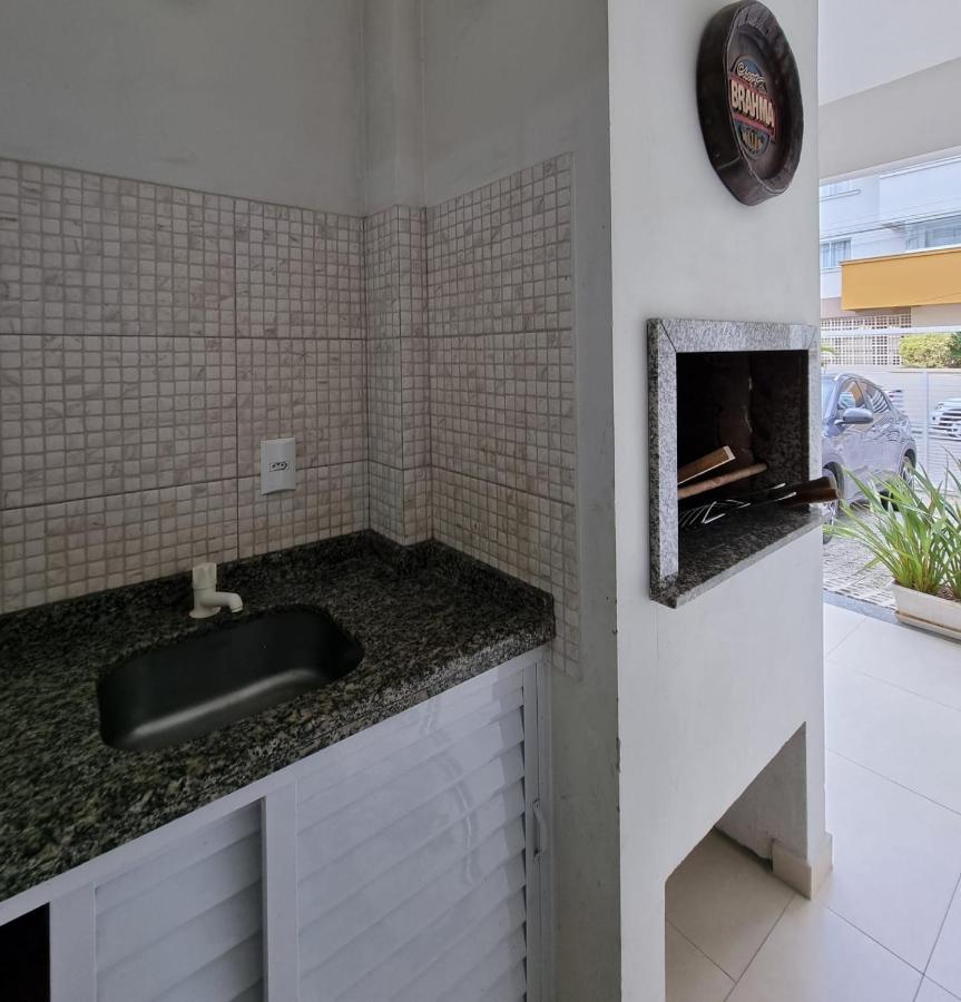 Apartamentos próximo à praia Bombinhas Exterior foto