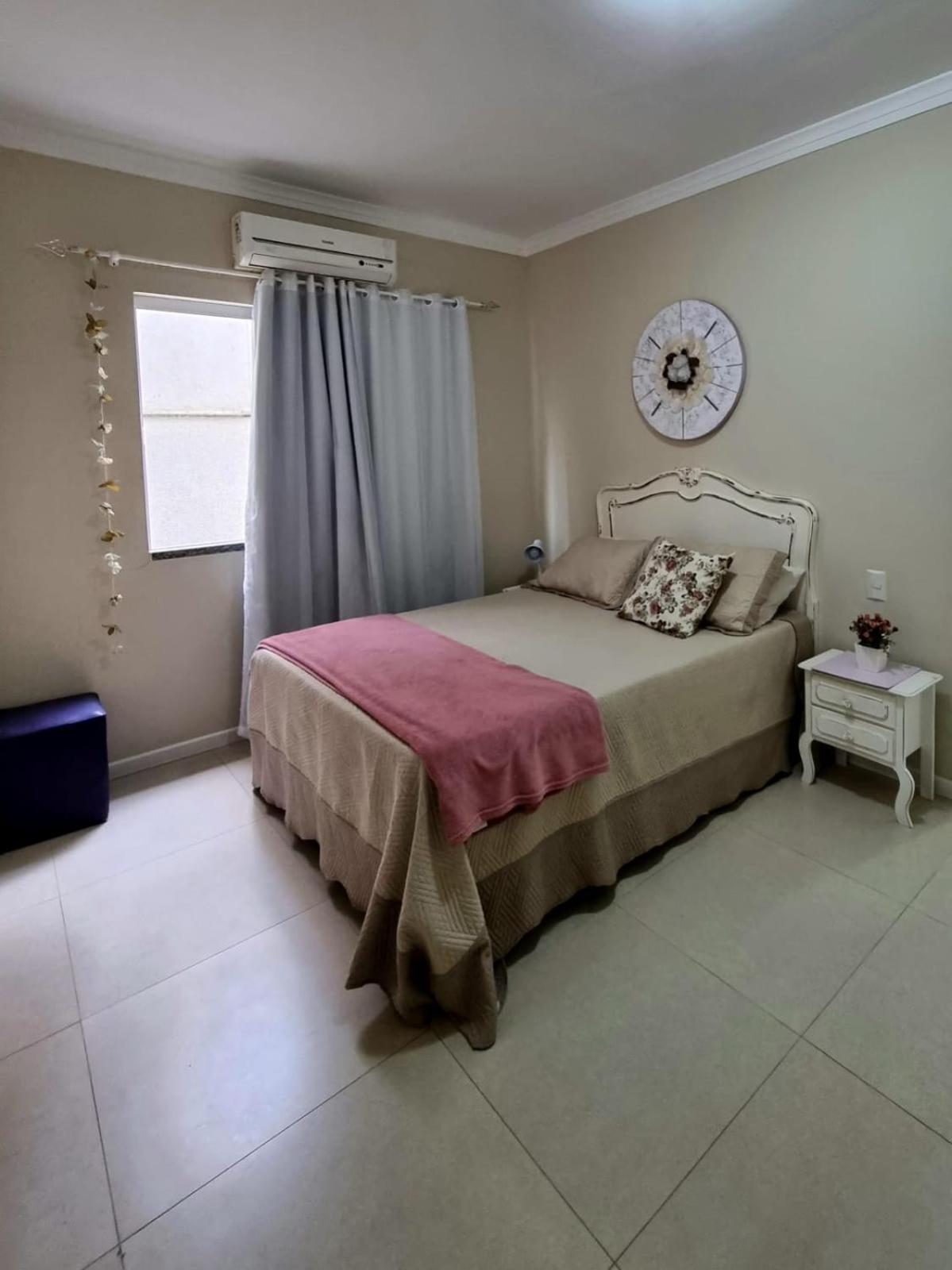 Apartamentos próximo à praia Bombinhas Quarto foto